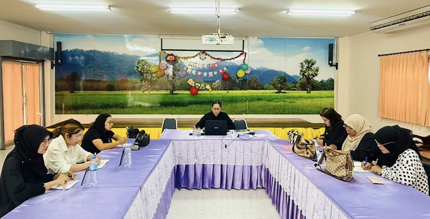 ร่วมประชุมออนไลน์เพื่อรับการชี้แจงแนวทางการประเมินและการจัดเก็บข้อมูล ของศูนย์พัฒนาเด็กเล็ก เพื่อรองรับการประเมินคุณภาพภายนอก จาก สำนักงานรับรองมาตรฐานและประเมินคุณภาพการศึกษา( สมศ.)