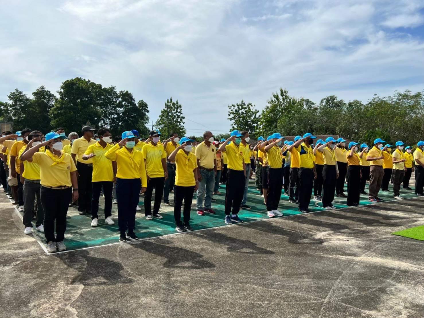 การจัดกิจกรรมจิตอาสา ทำความสะอาดทางสาธารณะภายในเทศบาลและการทำกิจกรรม 5 ส. ภายในสำนักงานและ กิจกรรมการร่วมกันปลูกต้นไม้กรณีร่วมกับหน่วยงานราชการอื่